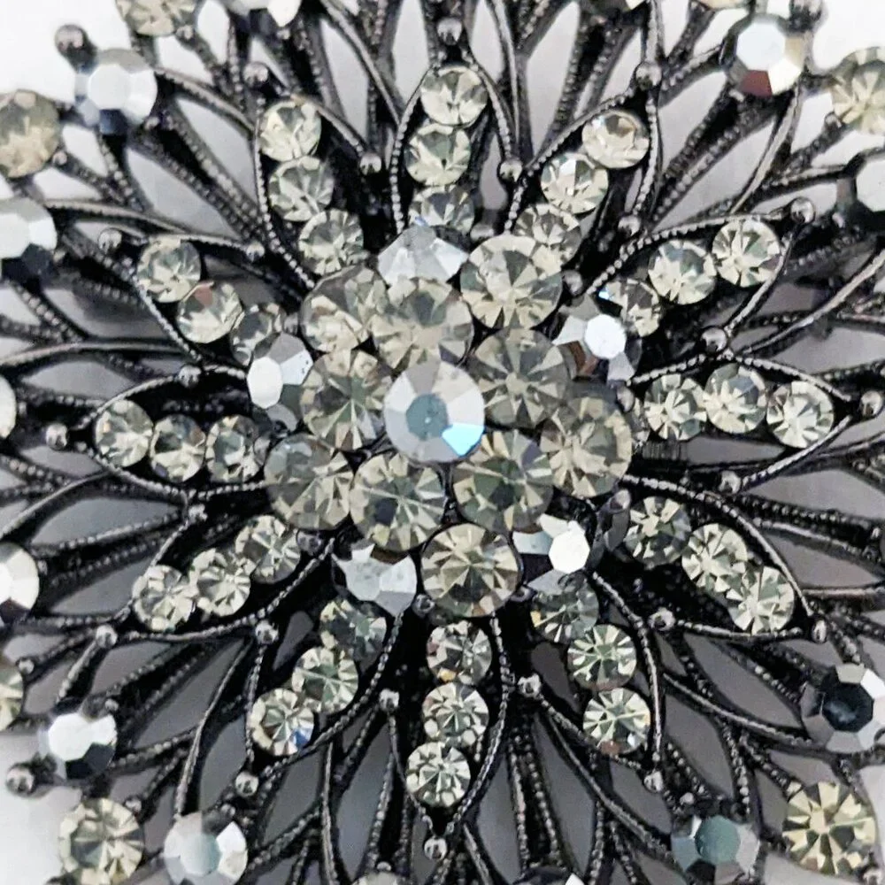 Snowflake Rhinestone Brooch - Picture 3 of 3